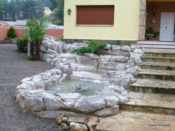 Fuente tematica_Gaudi Piscinas